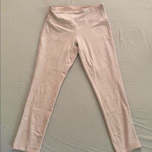 New balance soft athletic capris size medium